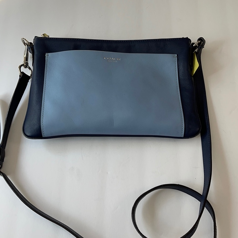Women’s Coach Colorblock Blue crossover handbag